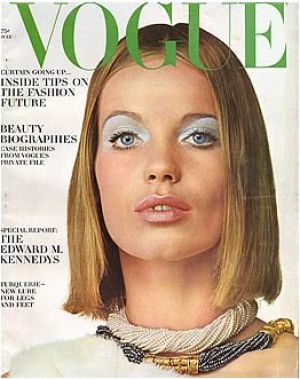 Vintage Vogue July 1965 - Veruschka.jpg